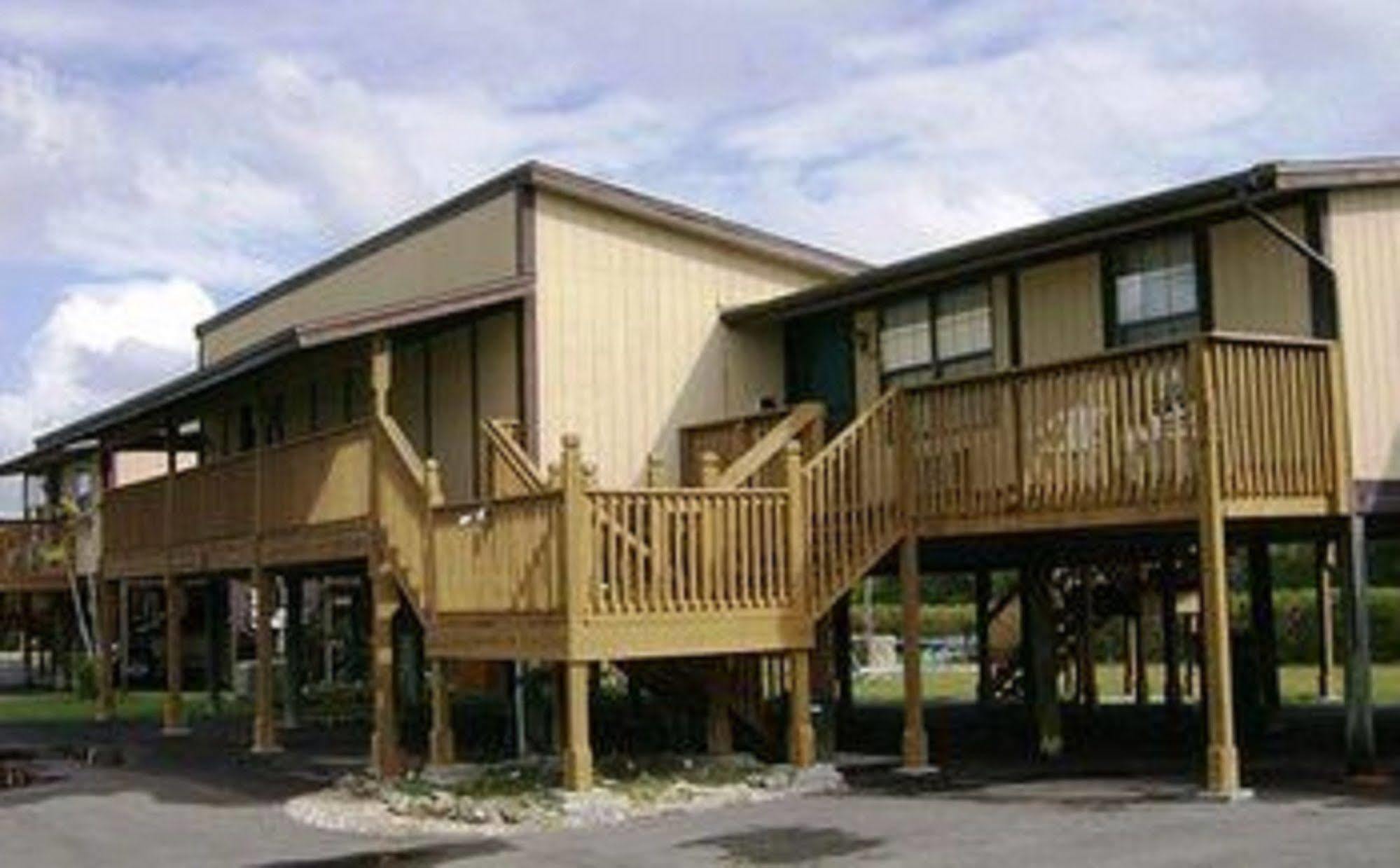 River Wilderness Waterfront Cabins Everglades Exterior foto