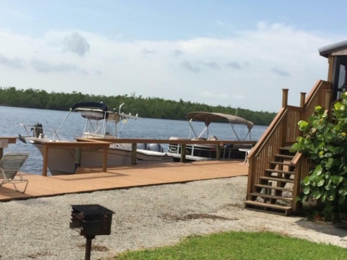River Wilderness Waterfront Cabins Everglades Exterior foto